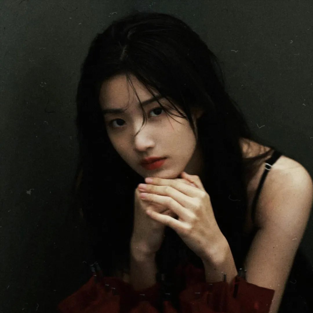 生活艰难所以快乐